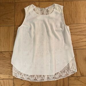 Elegant White Lace Sleeveless Top